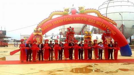 Petro Miền Trung khánh thành Tổng Kho - Cầu cảng và Nhà máy chiết nạp tại Khu Kinh tế mở Chu Lai